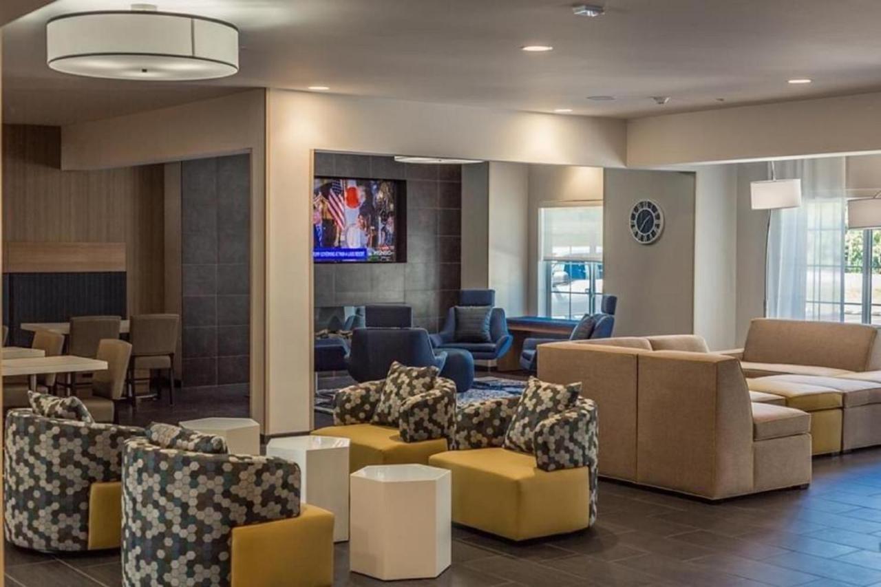 Microtel Inn & Suites By Wyndham Amsterdam Ny Exterior photo
